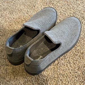 EUC Wool Loungers